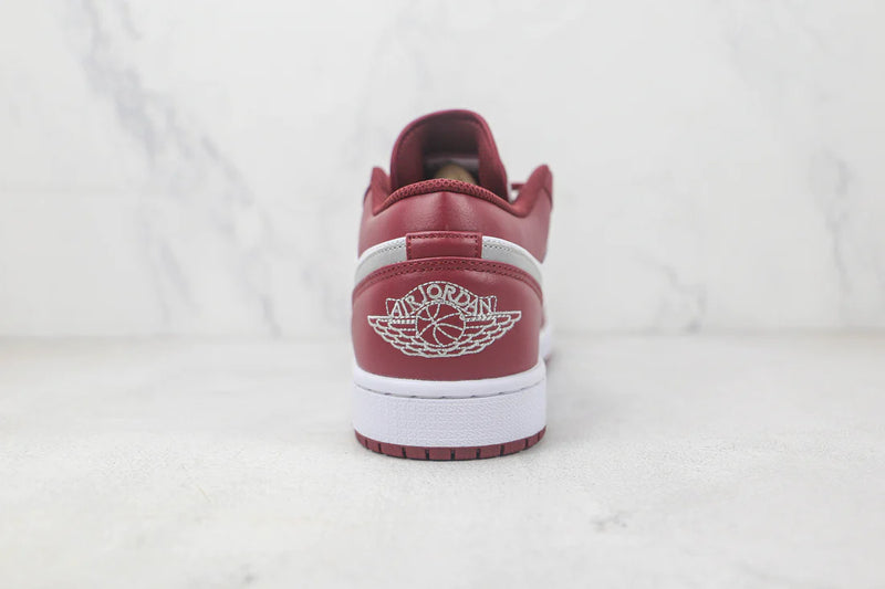 Jordan 1 Low Bordeaux