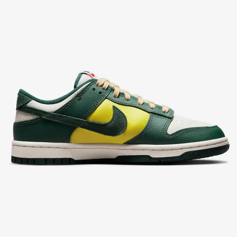 Nike Dunk Low SE Noble Green