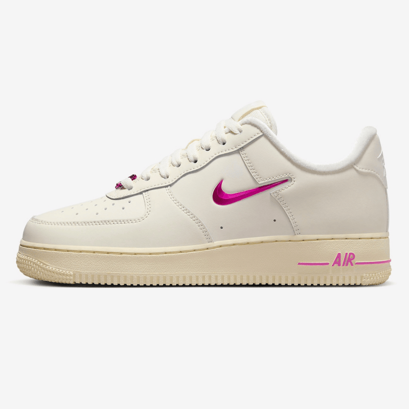 Nike Air Force 1 Low SE Coconut Milk Playful Pink