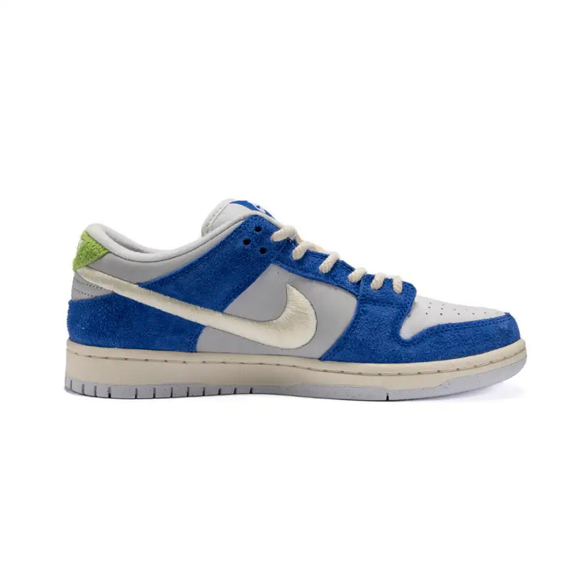 Nike SB Dunk Low x  Fly Streetwear