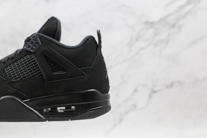 Jordan 4 Retro "Black Cat"