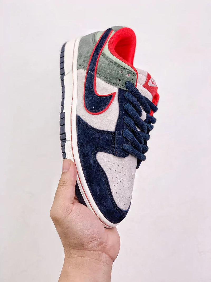 Nike SB Dunk Low "Steamboy OST" x Otomo Katsuhiro Green/Blue