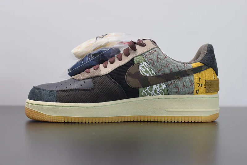 Nike Air Force 1 Cactus Jack x Travis Scott