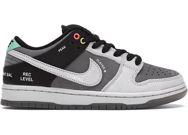 Nike SB Dunk Low Vx1000 CAMCORDER