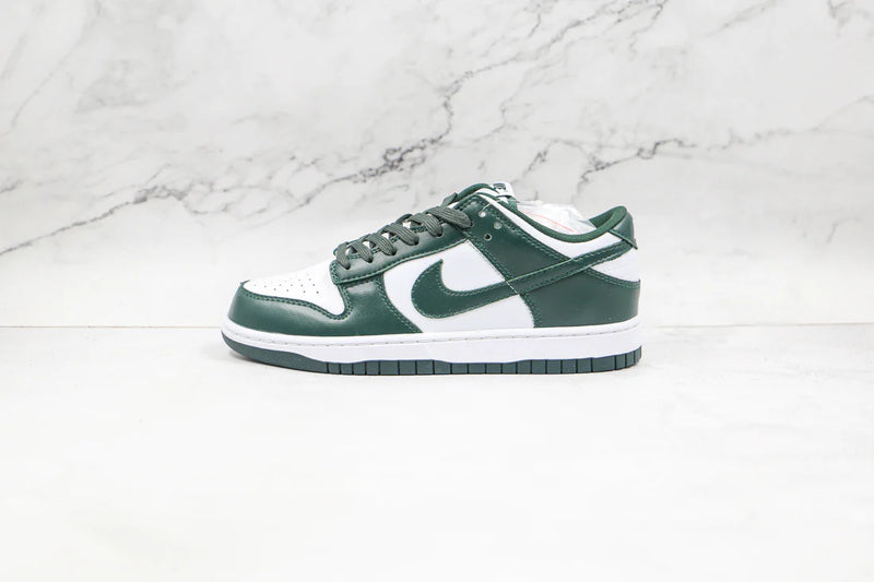 Nike Dunk Low "Michigan State"