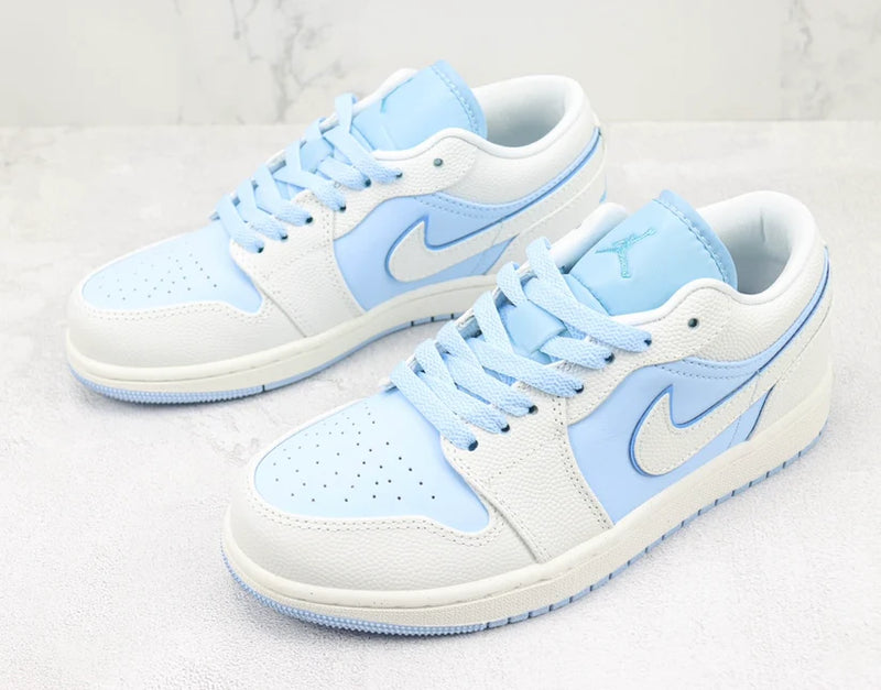 Air Jordan 1 Low SE Reverse Ice Blue